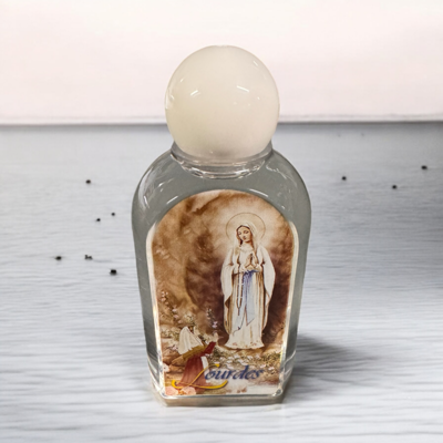 Lourdes water Maria - Gezondheid - Spiritueelboek.nl