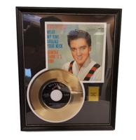 Elvis Presley - Wear My Ring Around Your Neck Gouden Plaat (45RPM)