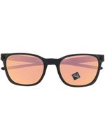 Oakley lunettes de soleil à monture d'inspiration wayfarer - Noir