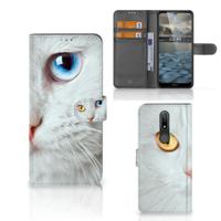Nokia 2.4 | Telefoonhoesje | Met pasjeshouder | Witte Kat