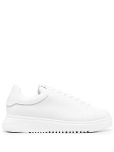 Emporio Armani baskets en cuir - Blanc