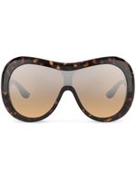 Dolce & Gabbana Eyewear lunettes de soleil DNA à monture oversize - Marron - thumbnail