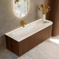 Badmeubel Mondiaz Kurve-Dlux | 135 cm | Meubelkleur Walnut | Wastafelkleur Ostra | Solid surface | Links spoelbak | 1 kraangat