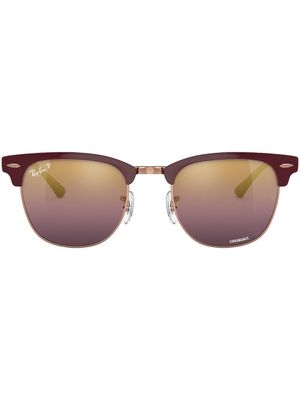 Ray-Ban lunettes de soleil Clubmaster à monture carrée - Rouge