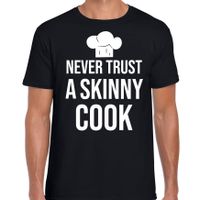 Never trust a skinny cook bbq / barbecue cadeau t-shirt zwart voor heren - thumbnail