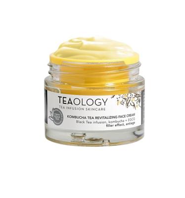 Kombucha tea revitalizing face cream
