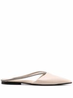 Brunello Cucinelli mules en cuir à ornements métalliques - Tons neutres Brunello Cucinelli mules en cuir à ornements métalliques - Tons neutres