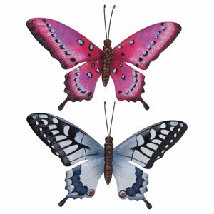 Set van 2x stuks tuindecoratie muur/wand vlinders van metaal in grijsblauw en roze 35 x 24 cm