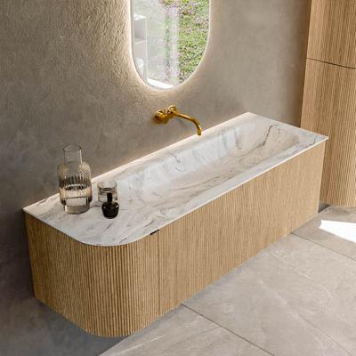 Badmeubel Mondiaz Kurve-Dlux | 135 cm | Meubelkleur Oak | Wastafelkleur Glace | Solid surface | Rechts spoelbak | Zonder kraangat(en)