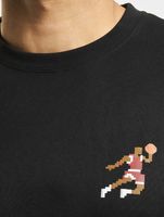 Mister Tee / t-shirt Small Basketball Player in zwart - thumbnail