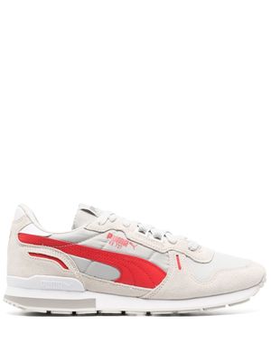PUMA baskets à design à empiècements - Gris