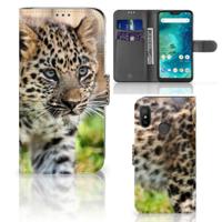 Xiaomi Mi A2 Lite | Telefoonhoesje | Met pasjeshouder | Baby Luipaard