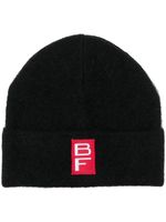 BY FAR bonnet à patch logo - Noir