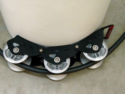 Kabelroller 10166 de moderne mosterdpot met 3 rollen en flexibel aluminium 130mm rol en kan 1500KG