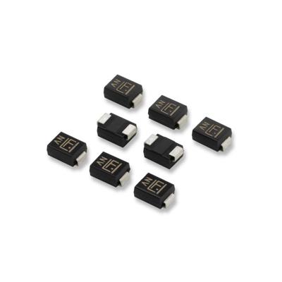 Littelfuse SMBJ440A TVS-diode DO-214AA 543 V 800 W Tape on Full reel