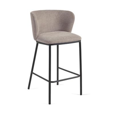 Kave Home Ciselia barkruk H65 chenille Lichtbruin poot zwart