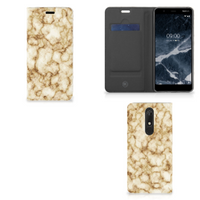 Nokia 5.1 (2018) Standcase Marmer Goud