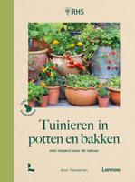 Tuinieren in potten en bakken (Hardback)