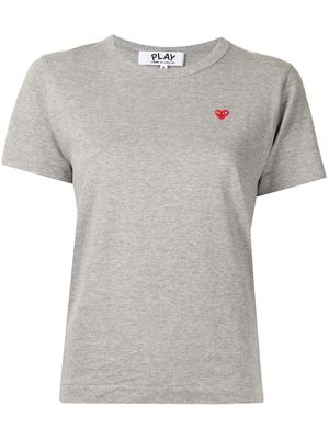 Comme Des Garçons Play t-shirt à logo imprimé - Gris