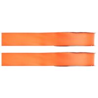 2x Oranje satijnlint rollen 1 cm x 25 meter cadeaulint verpakkingsmateriaal - Cadeaulinten