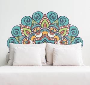 Muursticker gekleurde halve mandala