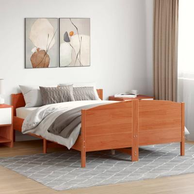 Bedframe zonder matras massief grenenhout wasbruin 140x200 cm