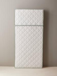 Latex matras speciaal voor meegroeibedden wit