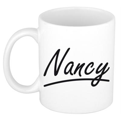 Naam mok Nancy - wit met sierlijke letters - 300 ml - cadeau beker - koffiemok