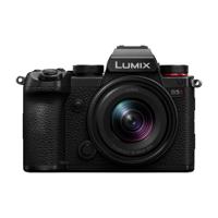 Panasonic LUMIX S5D Black + S 18-40mm f/4.5-6.3 - thumbnail