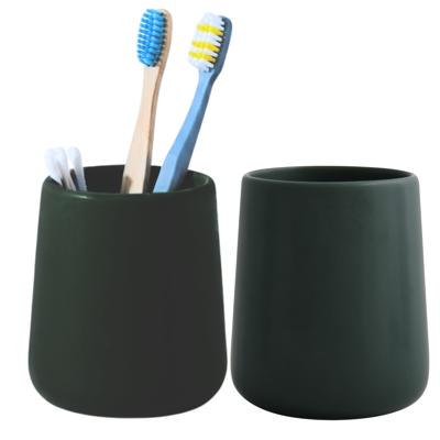 Badkamer beker / tandenborstelhouder Earth Serie - 2x - Keramiek - donkergroen - 8 x 10 cm Badkamer beker / tandenborstelhouder Earth Serie - 2x - Keramiek - donkergroen - 8 x 10 cm