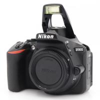 Nikon D5600 body occasion