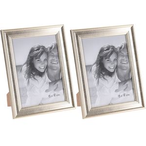 2x Gouden glanzende fotolijsten/fotoframes 17 x 22 cm