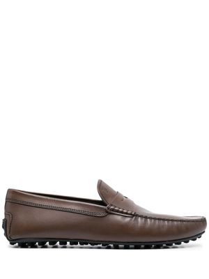 Tod's mocassins à logo embossé - Marron