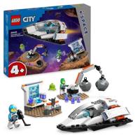LEGO 60429 City Het schip en de ontdekking van de asteroïde, speelgoed met 2 minifiguren van een astronaut en een buitenaards figuur