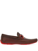 Ferragamo mocassins en cuir à boucles Gancini - Marron