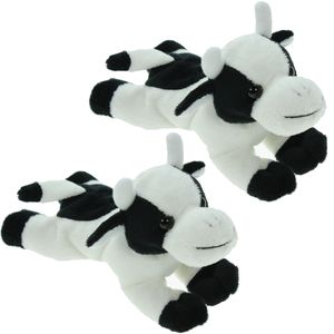 Set van 2x stuks pluche knuffel dieren Koe van 19 cm