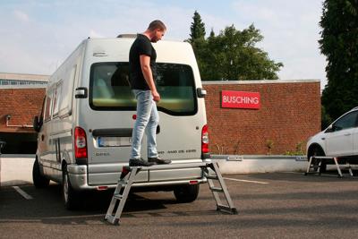 BUSCHiNG veiligheidsloopplatform "alu" working platform alu l hinged/anti-slip BUSCHiNG veiligheidsloopplatform "alu" working platform alu l hinged/anti-slip