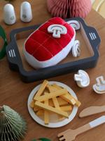 Rooster en toebehoren in vilt en FSC®-hout rood