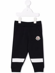 Moncler Enfant pantalon de jogging à patch logo - Bleu