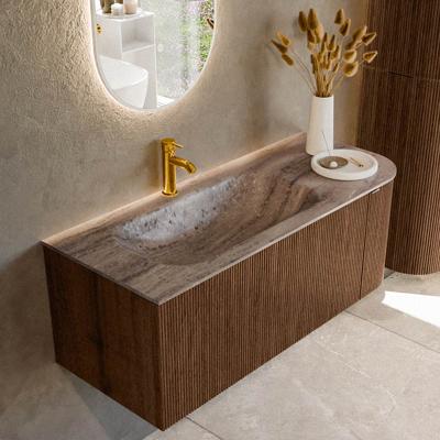 Badmeubel Mondiaz Kurve-Dlux | 115 cm | Meubelkleur Walnut | Wastafelkleur Oza | Solid surface | Wasbak linker zijde spoelbak | 1 kraangat