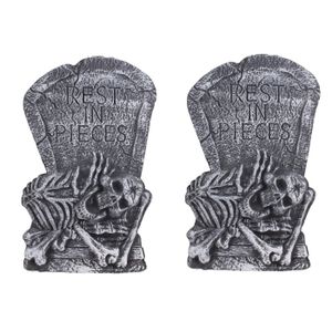 Set van 2x stuks horror kerkhof grafsteen decoratie rest in pieces 60 cm