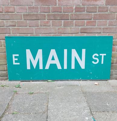 East Main Street Dubbelzijdig Straatbord - Origineel - 106 x 46cm