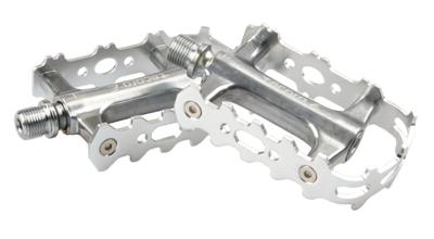 Dahon Tecora e pedalen all-round zilver
