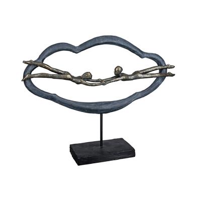 Polysculptuur Er hangt liefde in de lucht