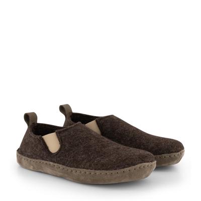 Travelin&apos; Women - closed heel slipper - Bruin - Maat 40