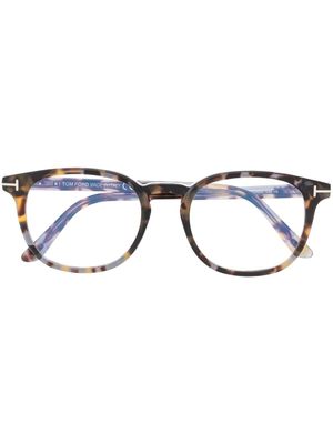 TOM FORD Eyewear lunettes de vue rondes à effet écailles de tortue - Marron