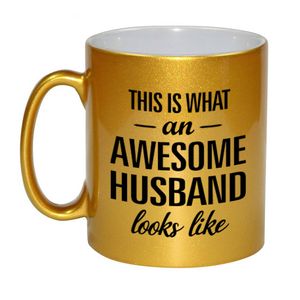 Awesome husband / echtgenoot gouden cadeau mok / verjaardag beker 330 ml - feest mokken