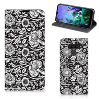 LG Q60 Smart Cover Black Flowers - thumbnail