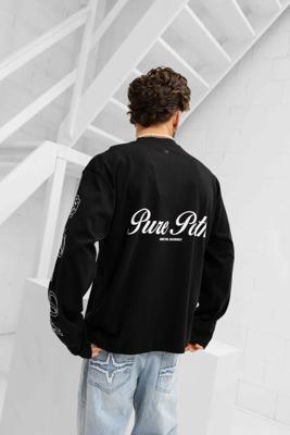 Pure Path Essence Of Life Longsleeve T-Shirt Heren Zwart - Maat S - Kleur: Zwart | Soccerfanshop Pure Path Essence Of Life Longsleeve T-Shirt Heren Zwart - Maat S - Kleur: Zwart | Soccerfanshop