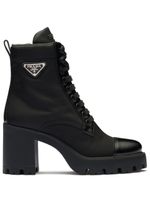 Prada bottines à plaque logo 90 mm - Noir